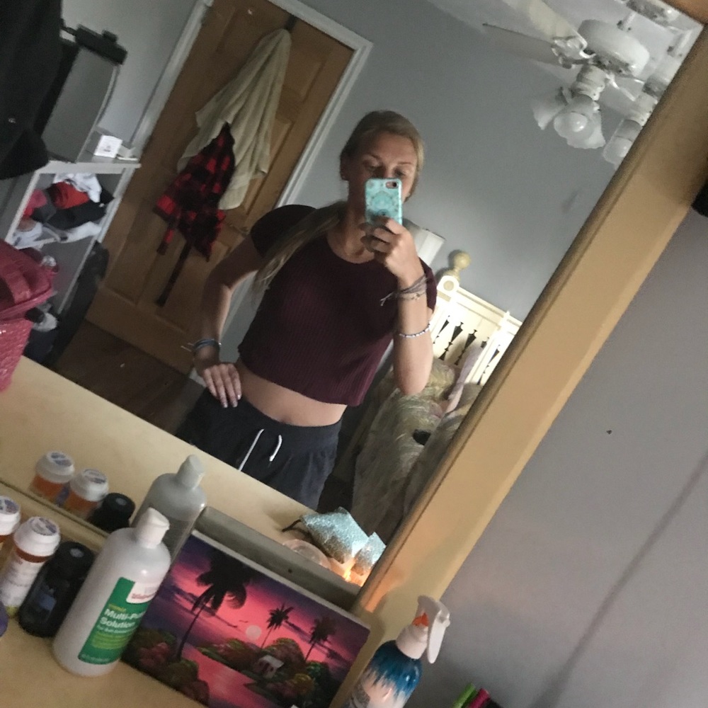 Crop top